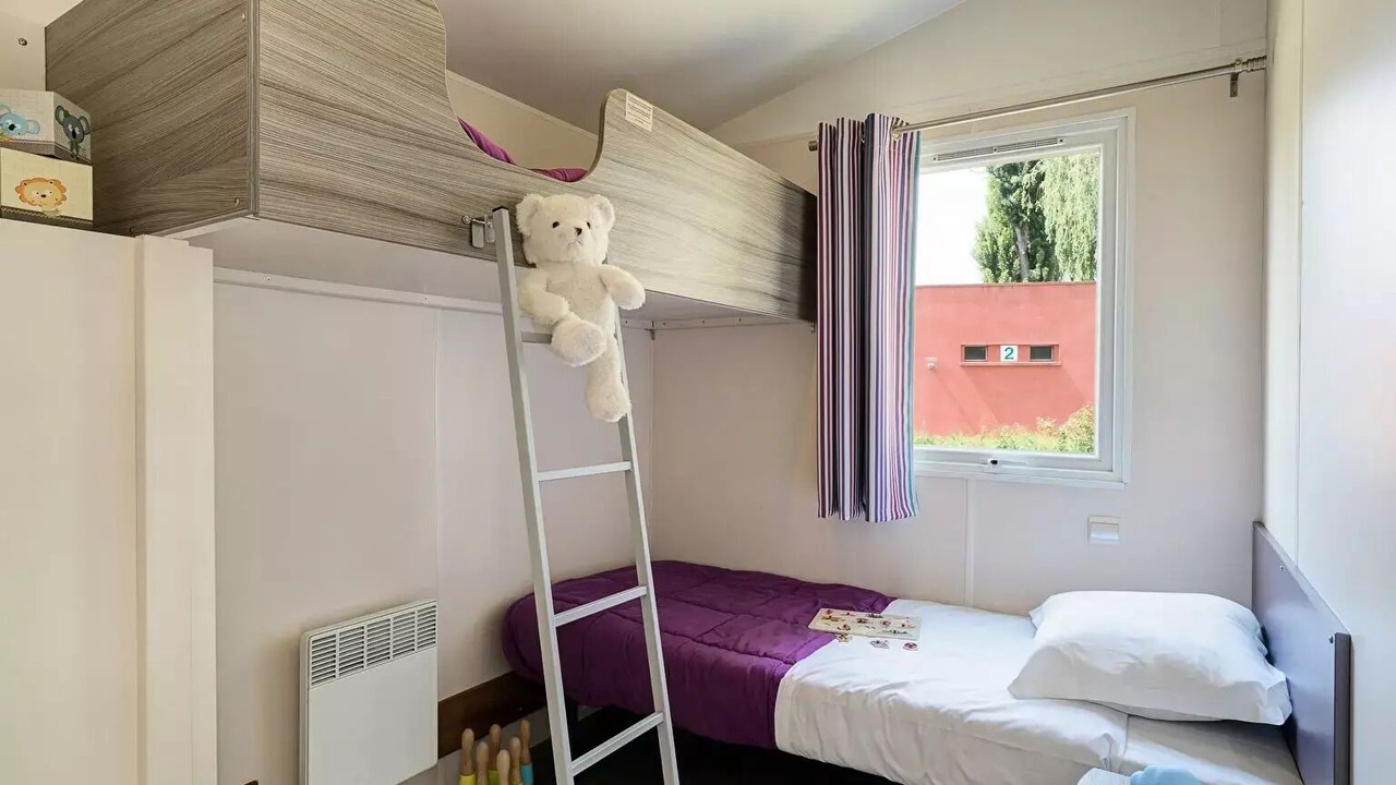 Photo of Bedroom in Maisons-Laffitte