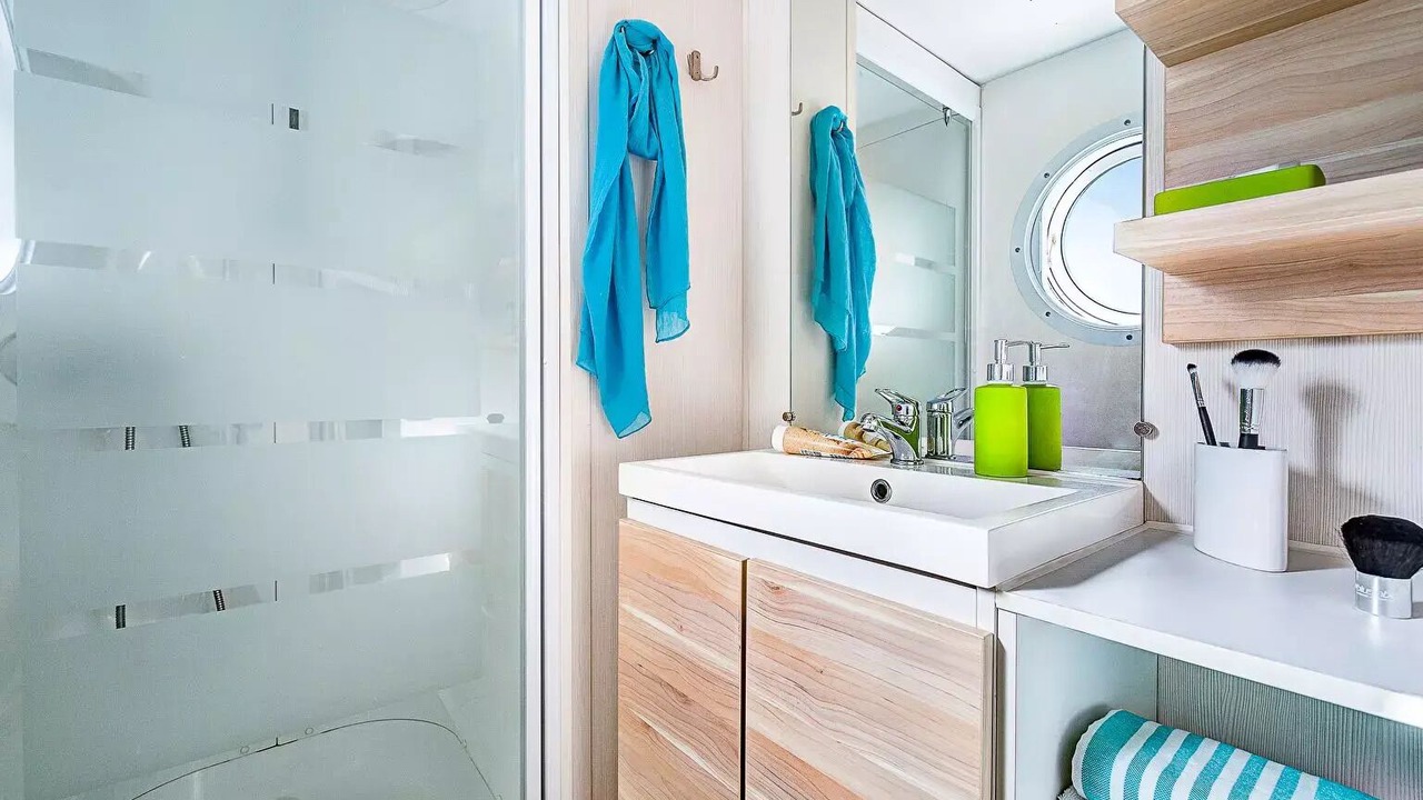 Photo of Bathroom in Les Cabanes de Fleury