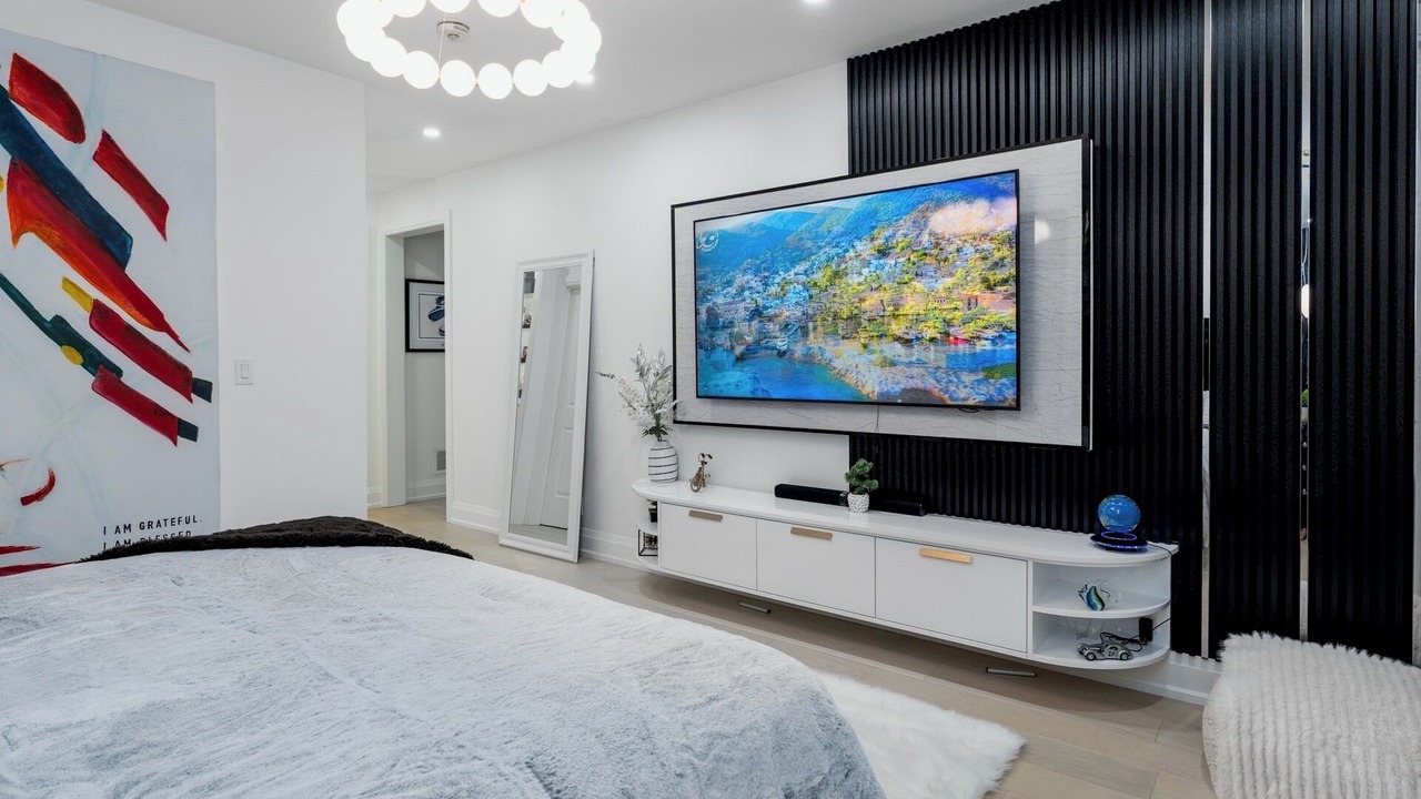 Photo of Bedroom in Oro-Medonte