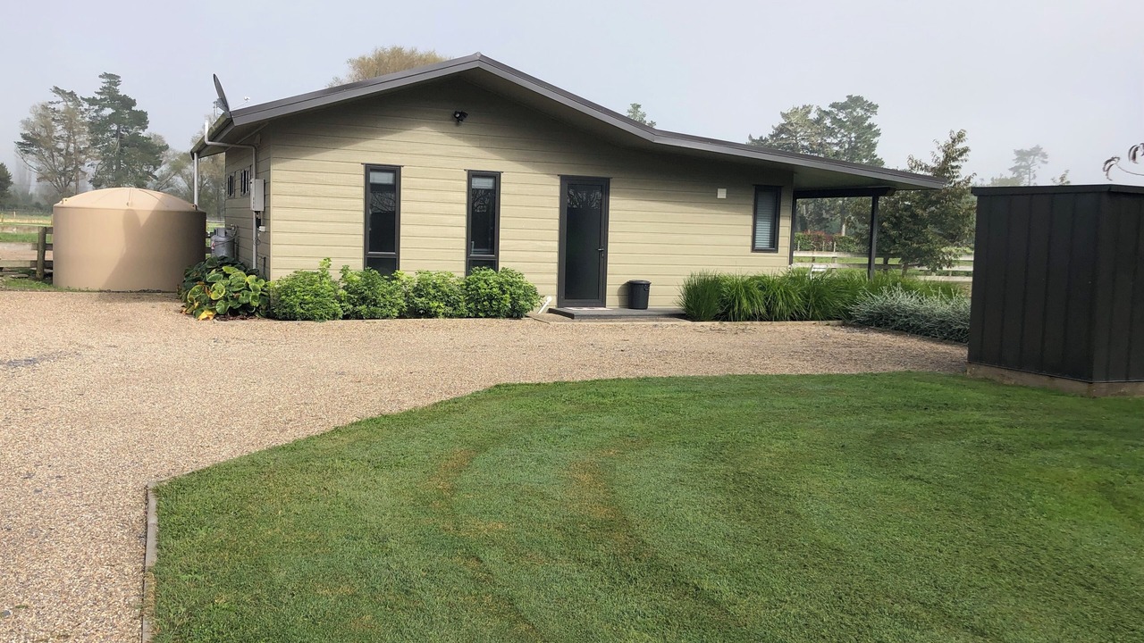 Photo of Outdoor in Pukemoremore