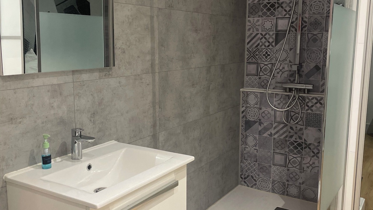 Photo of Bathroom in Soussans