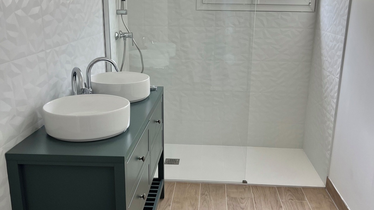 Photo of Bathroom in Le Poujol-sur-Orb