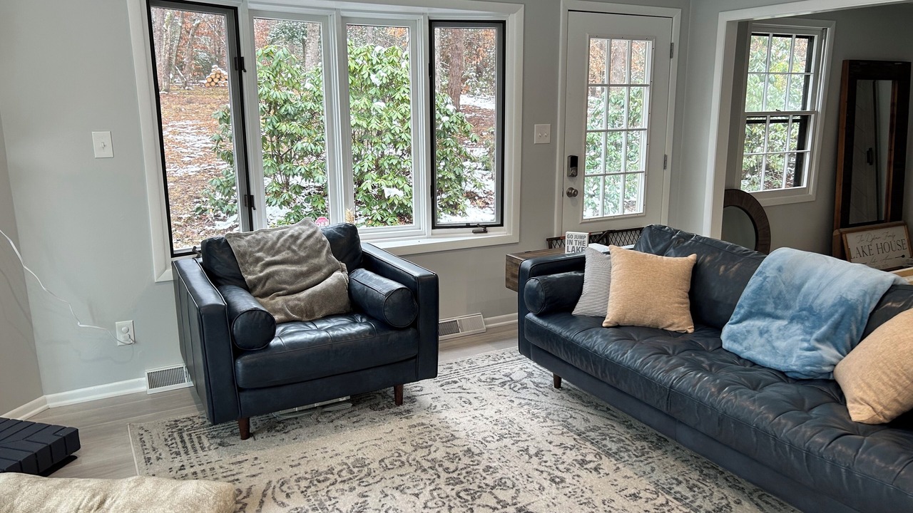 Photo of Livingroom in Blue Water