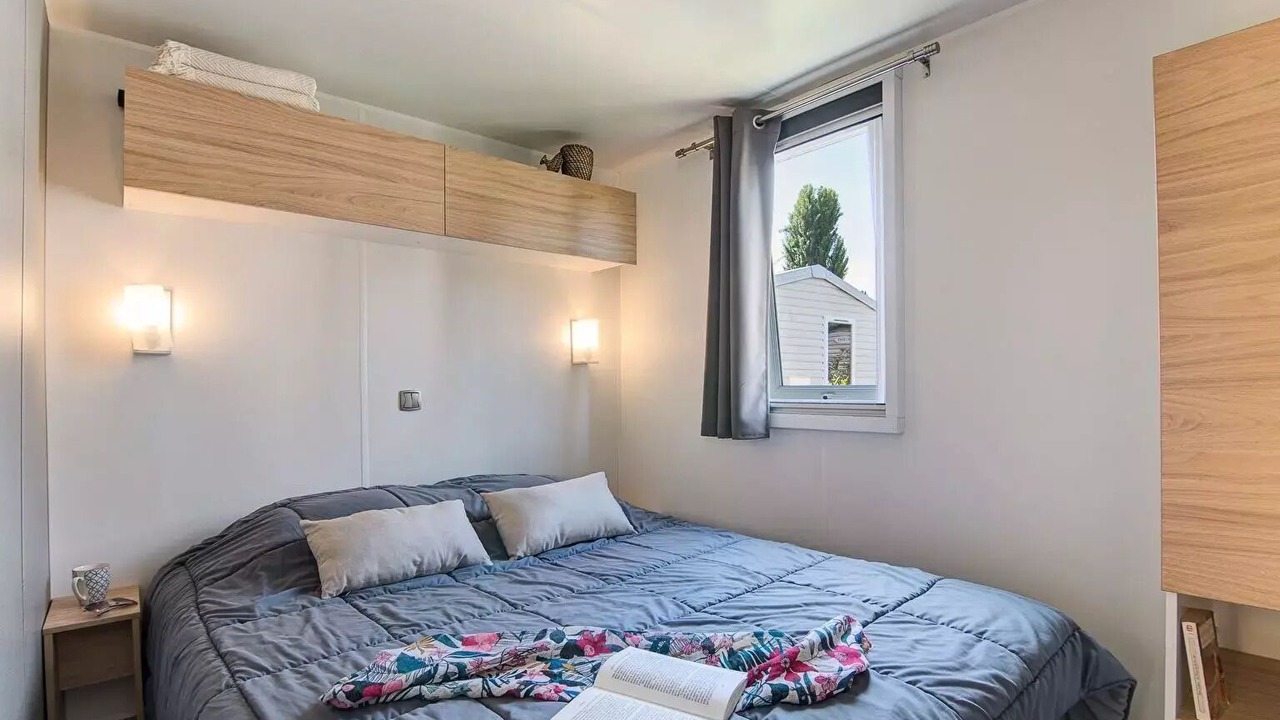 Photo of Bedroom in Maisons-Laffitte