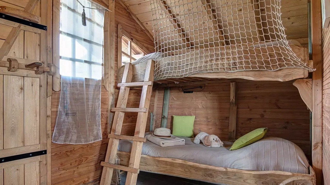 Photo of Bedroom in Maisons-Laffitte