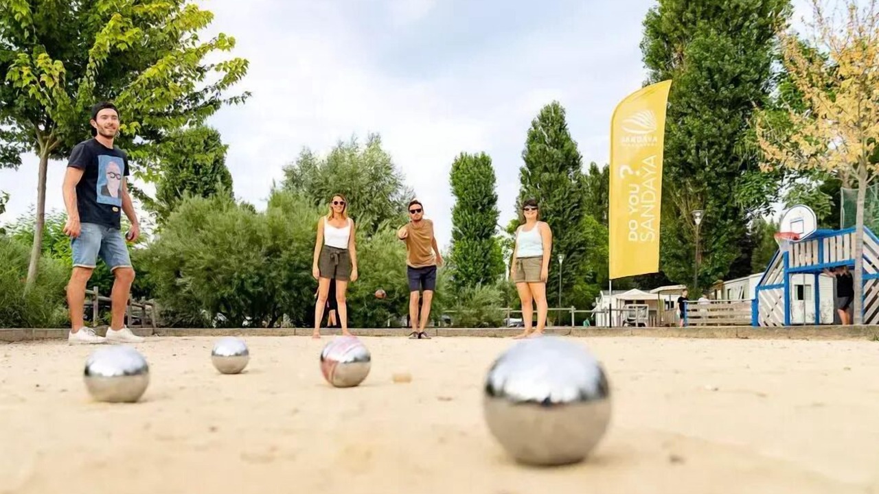 Photo of Others in Maisons-Laffitte