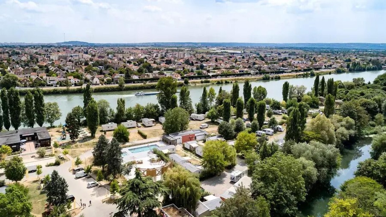 Photo of Outdoor in Maisons-Laffitte