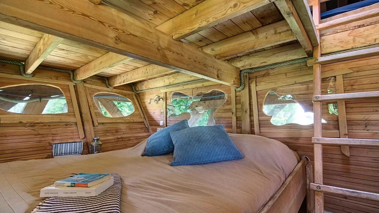 Photo of Bedroom in Maisons-Laffitte