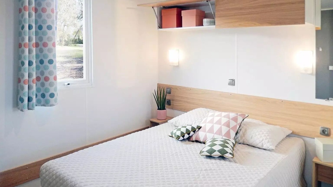 Photo of Bedroom in Maisons-Laffitte