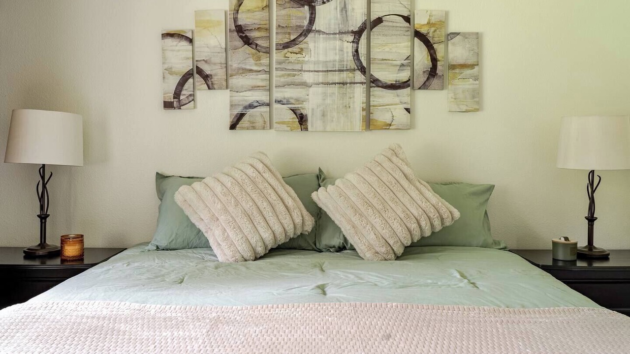 Photo of Bedroom in North Creek