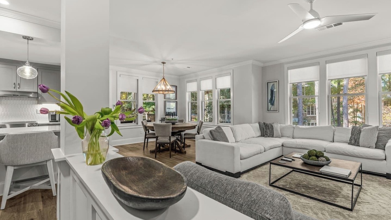 Photo of Livingroom in Greensboro