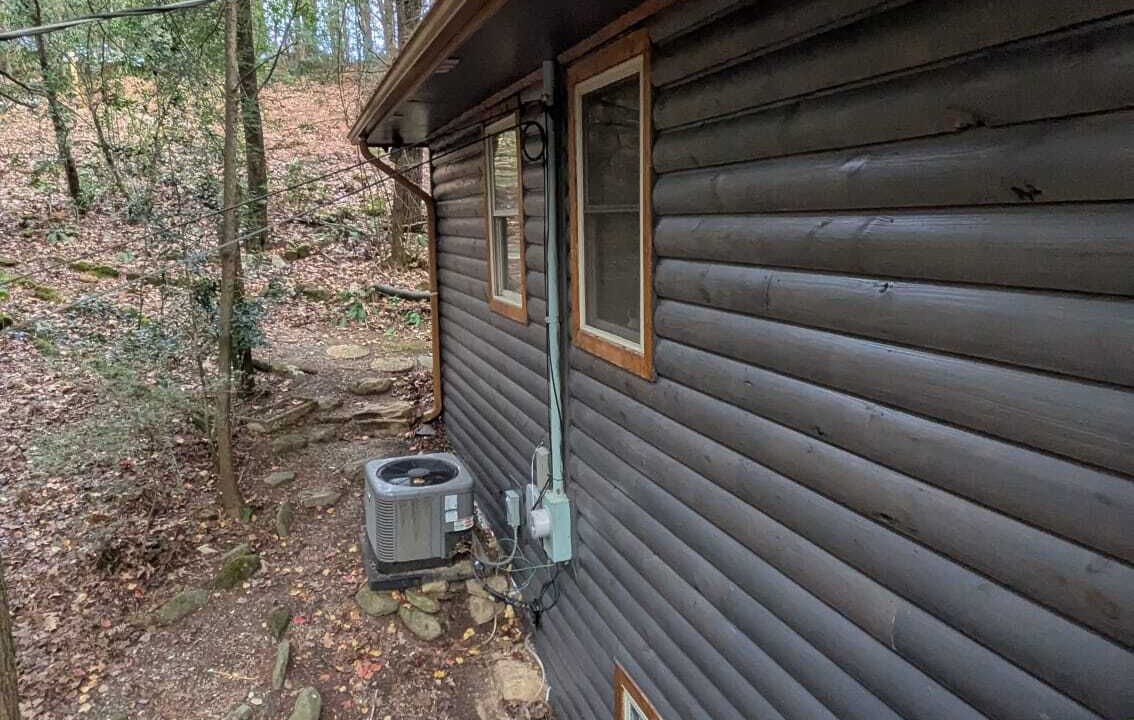 Photo of Outdoor in Cherry Log