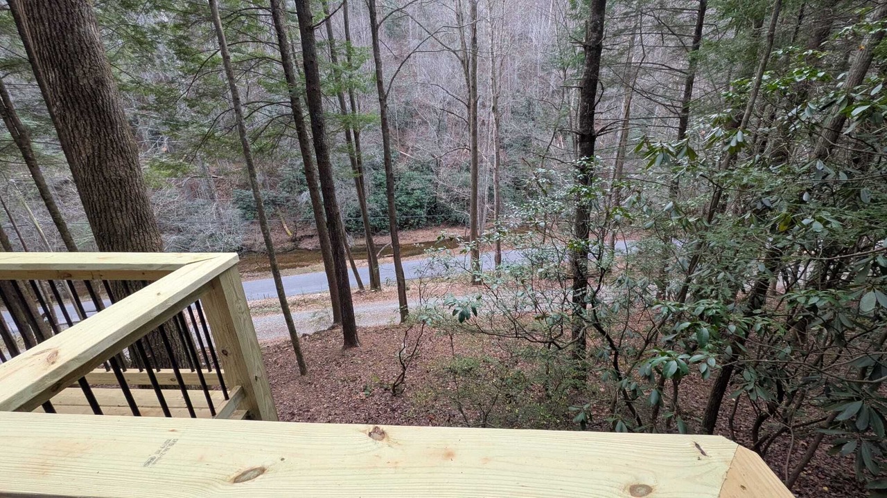 Photo of Outdoor in Cherry Log