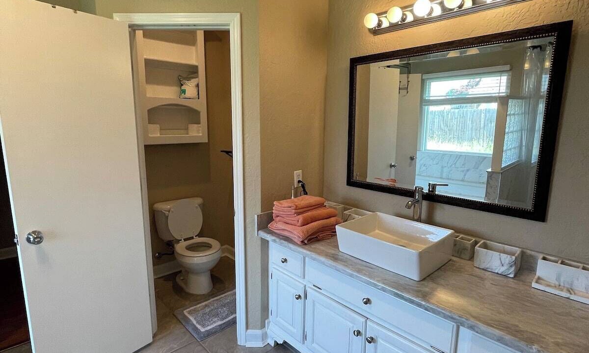 Photo of Bathroom in Moore