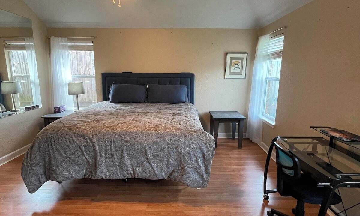Photo of Bedroom in Moore