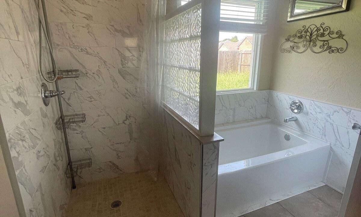 Photo of Bathroom in Moore