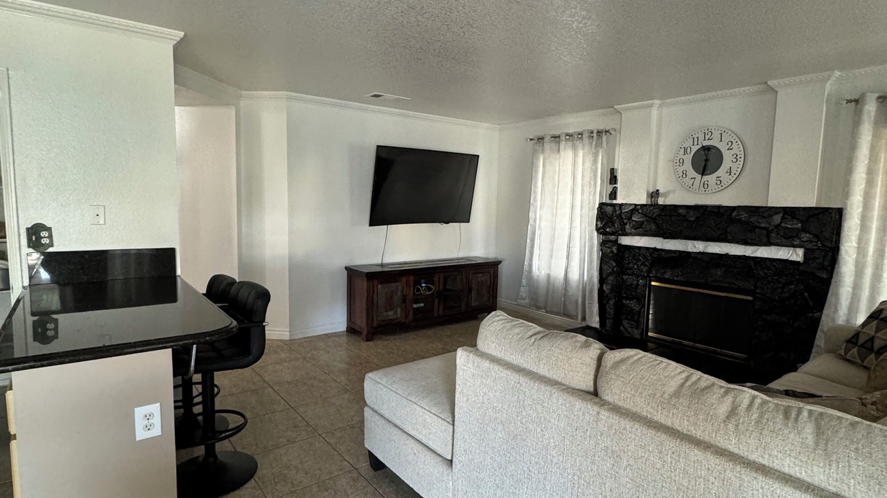 Photo of Livingroom in Moreno Valley