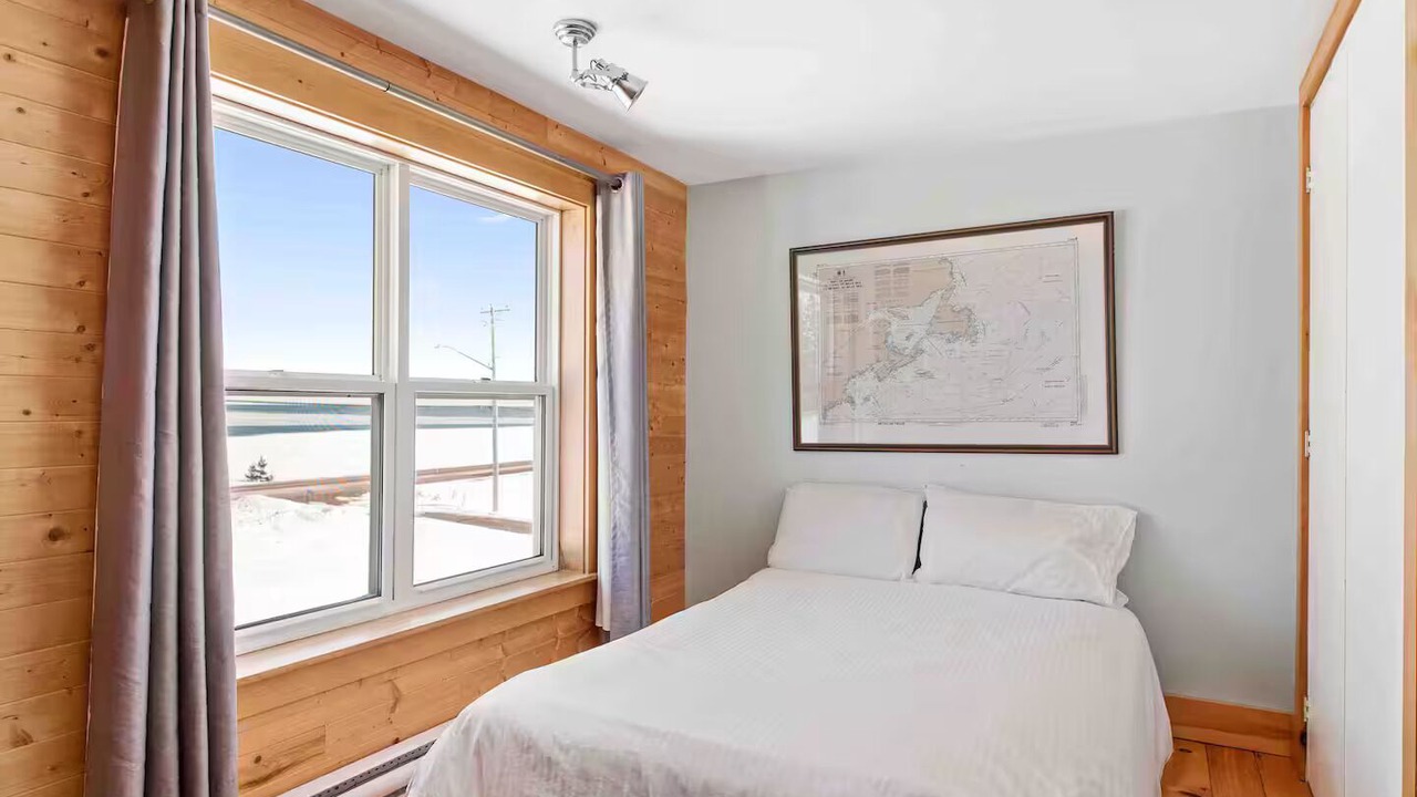 Photo of Bedroom in St-Thomas-de-Kent