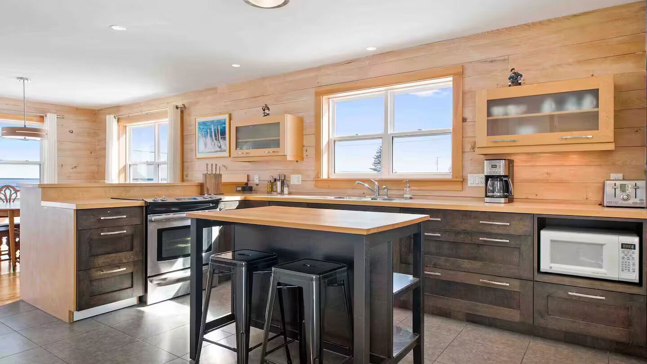 Photo of Kitchen in St-Thomas-de-Kent