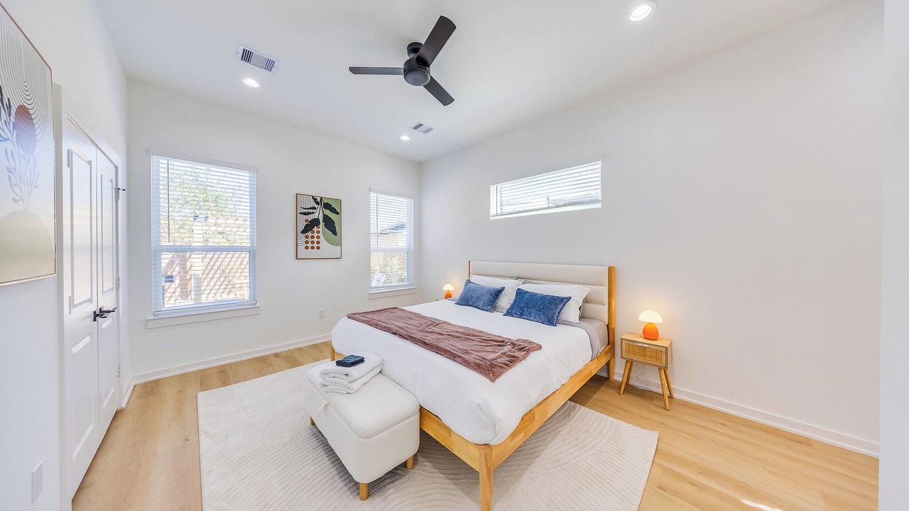 Photo of Bedroom in Northside