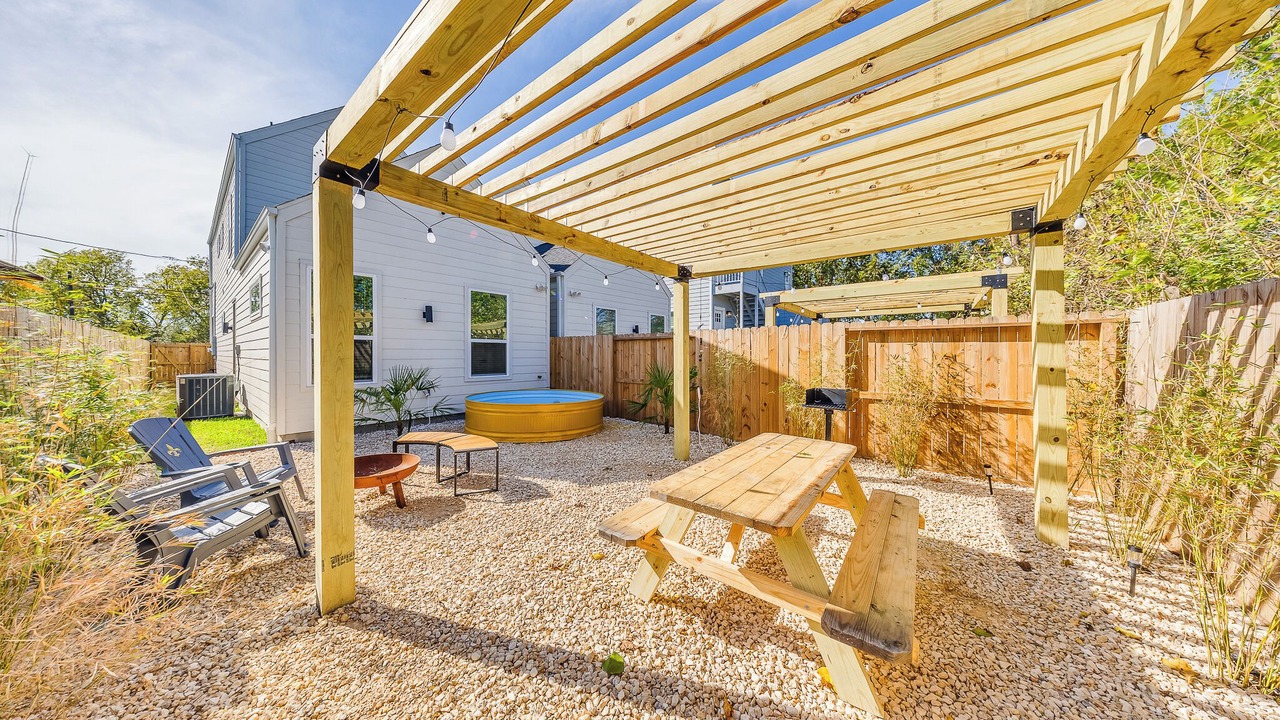 Photo of Patio Balcony in Northside