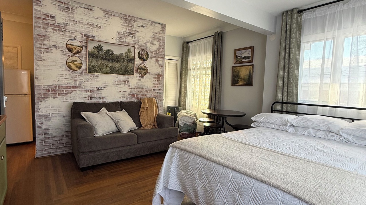 Photo of Bedroom in Owosso