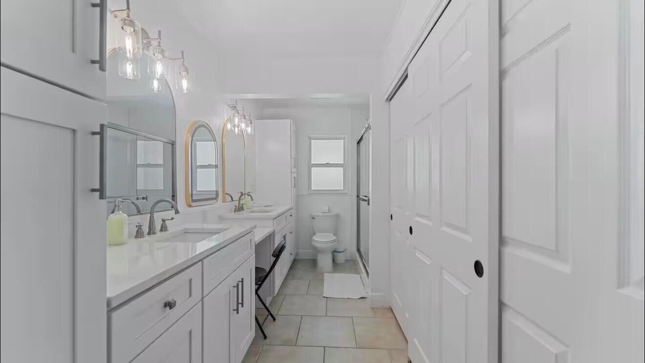 Photo of Bathroom in Bay Crest Park