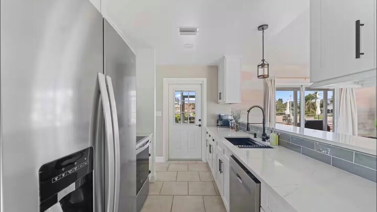 Photo of Kitchen in Bay Crest Park