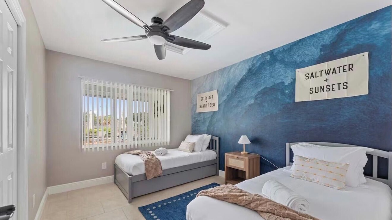 Photo of Bedroom in Bay Crest Park