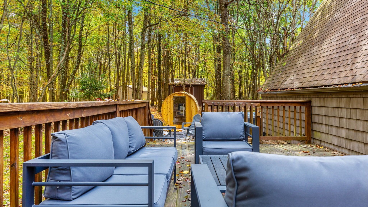 Photo of Patio Balcony in Briar Crest Woods