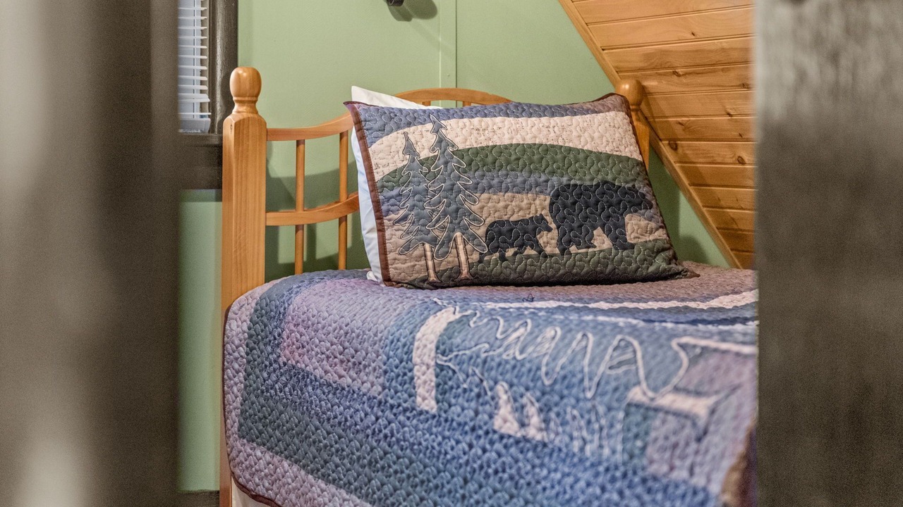 Photo of Bedroom in Briar Crest Woods