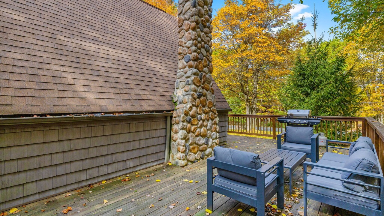Photo of Patio Balcony in Briar Crest Woods