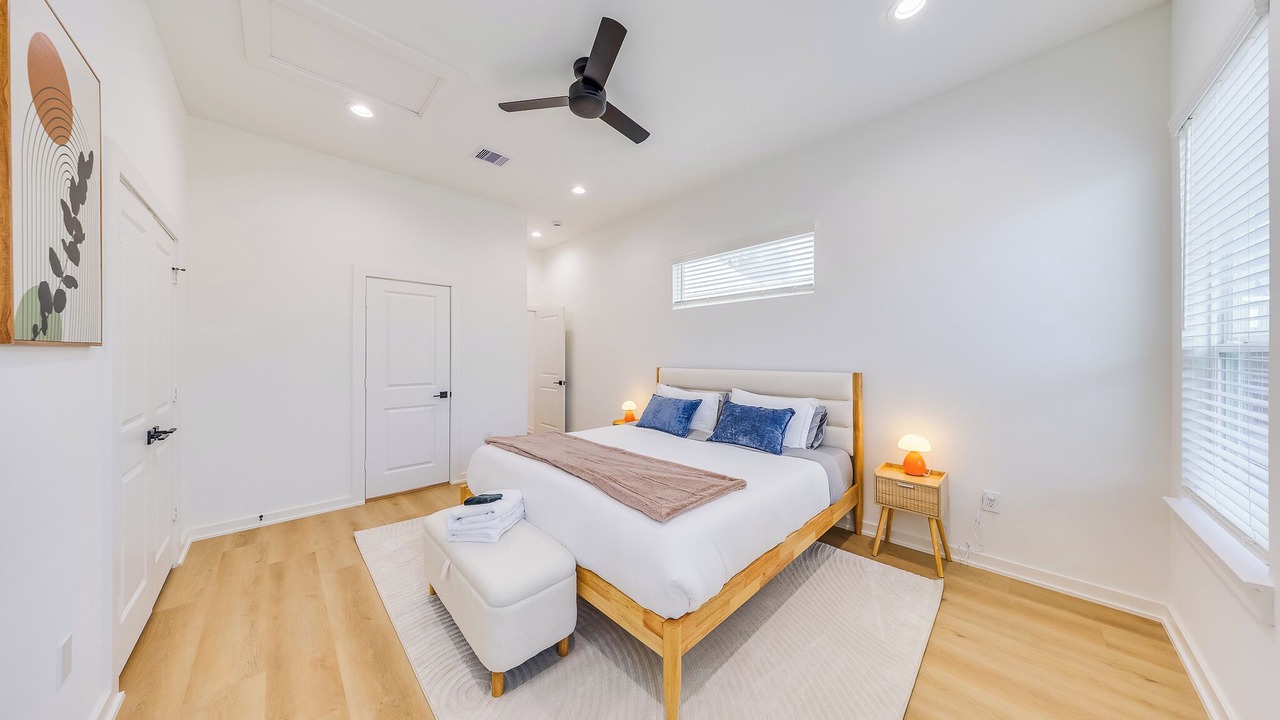 Photo of Bedroom in Northside