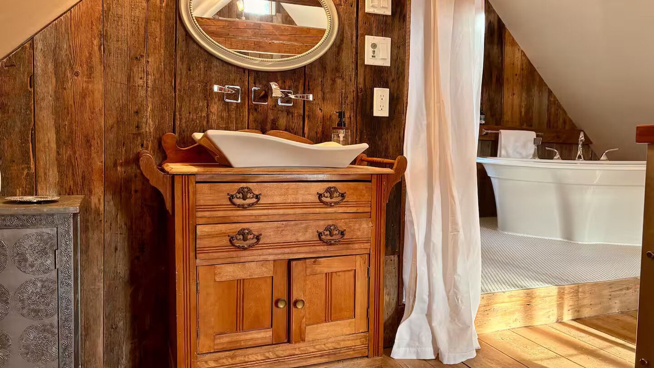 Photo of Bathroom in Saint Jean Port Joli
