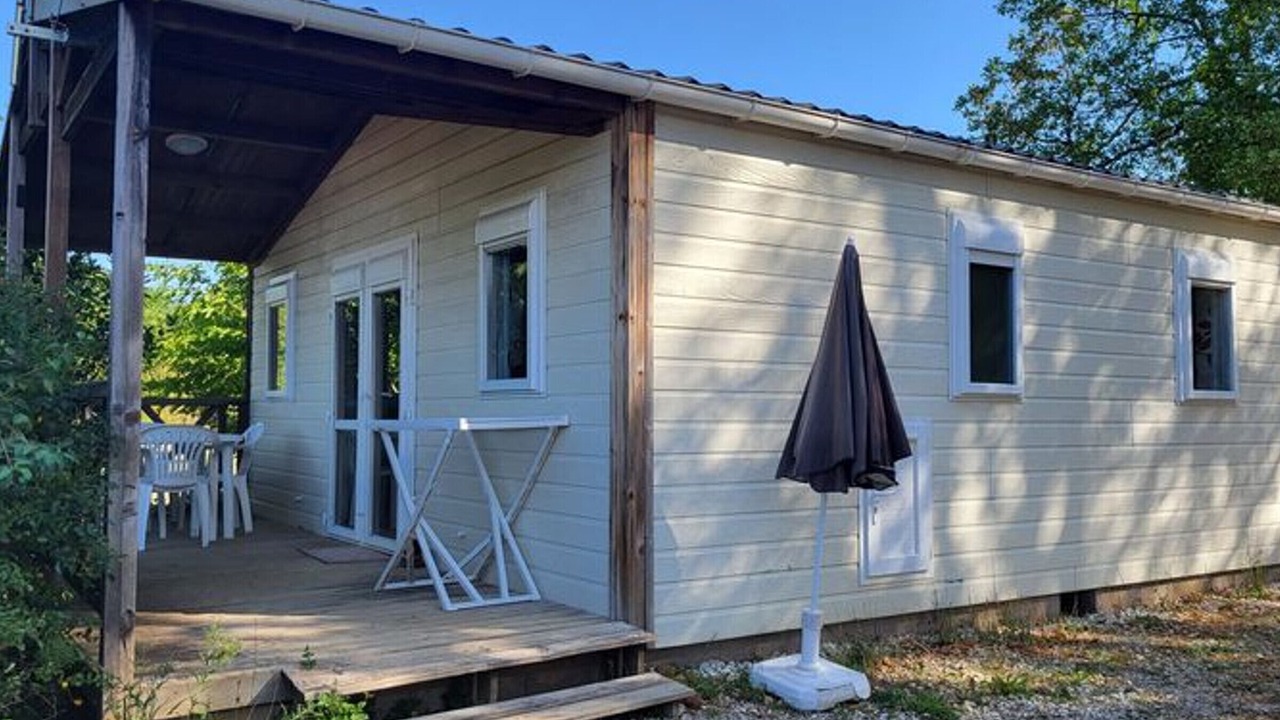 Photo of Outdoor in Salles