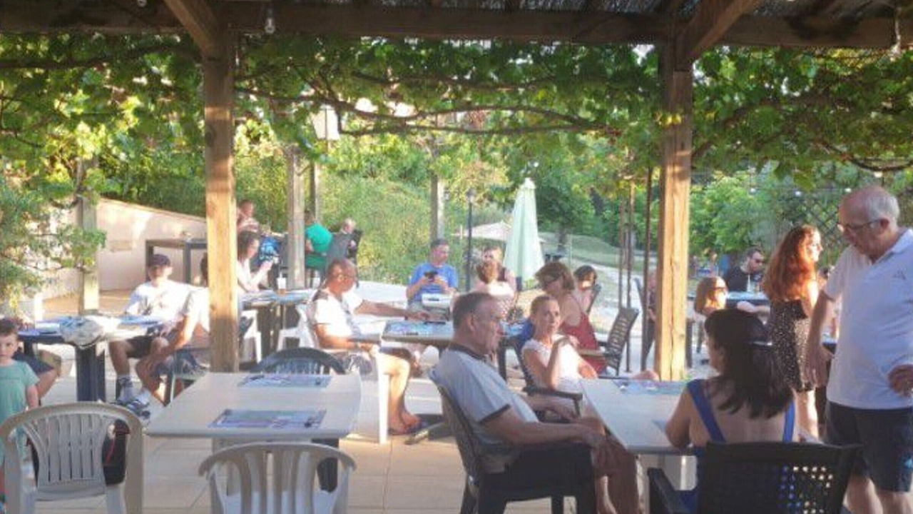 Photo of Outdoor in Salles