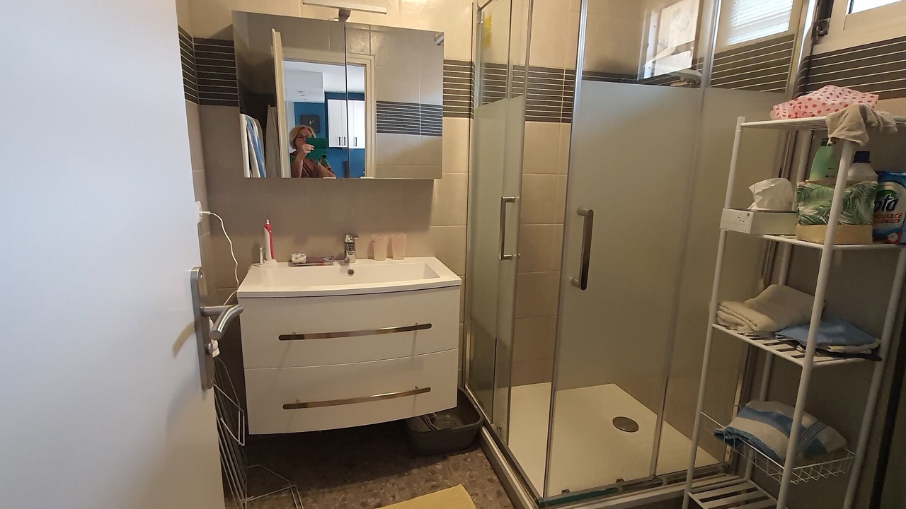 Photo of Bathroom in Meze