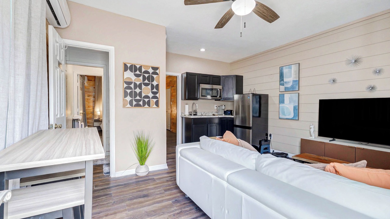 Photo of Livingroom in Houston