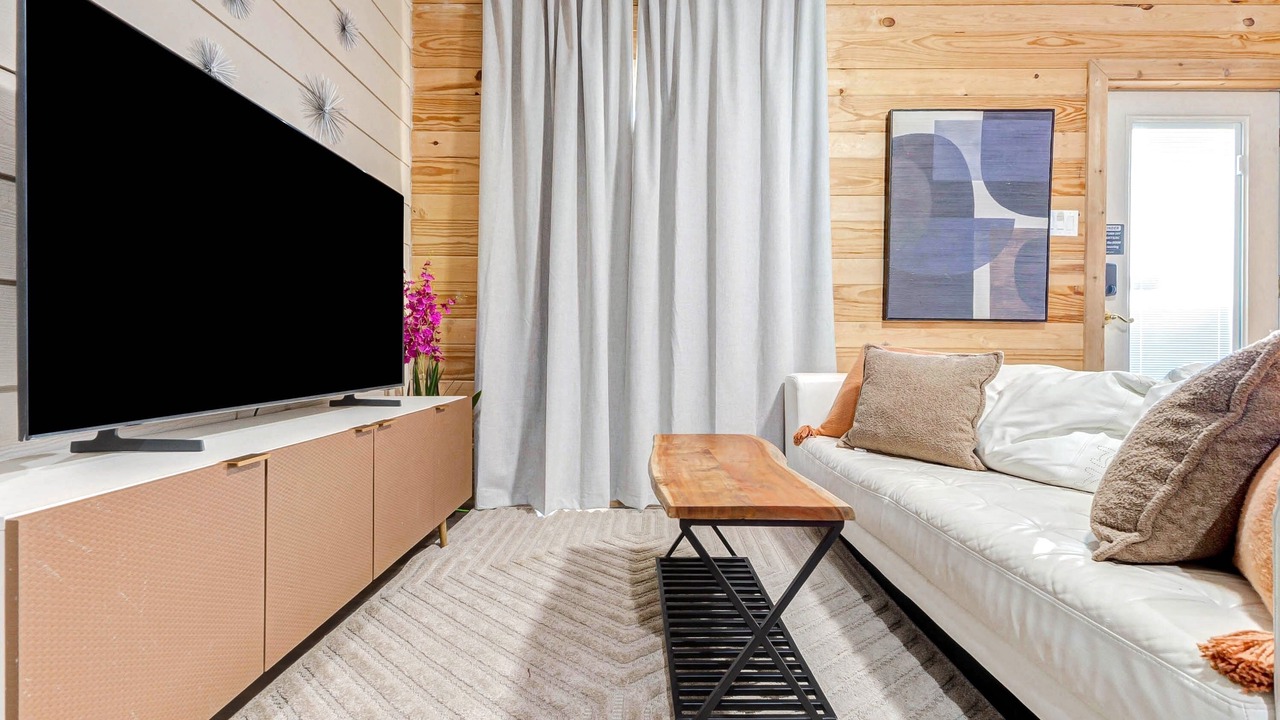 Photo of Livingroom in Houston
