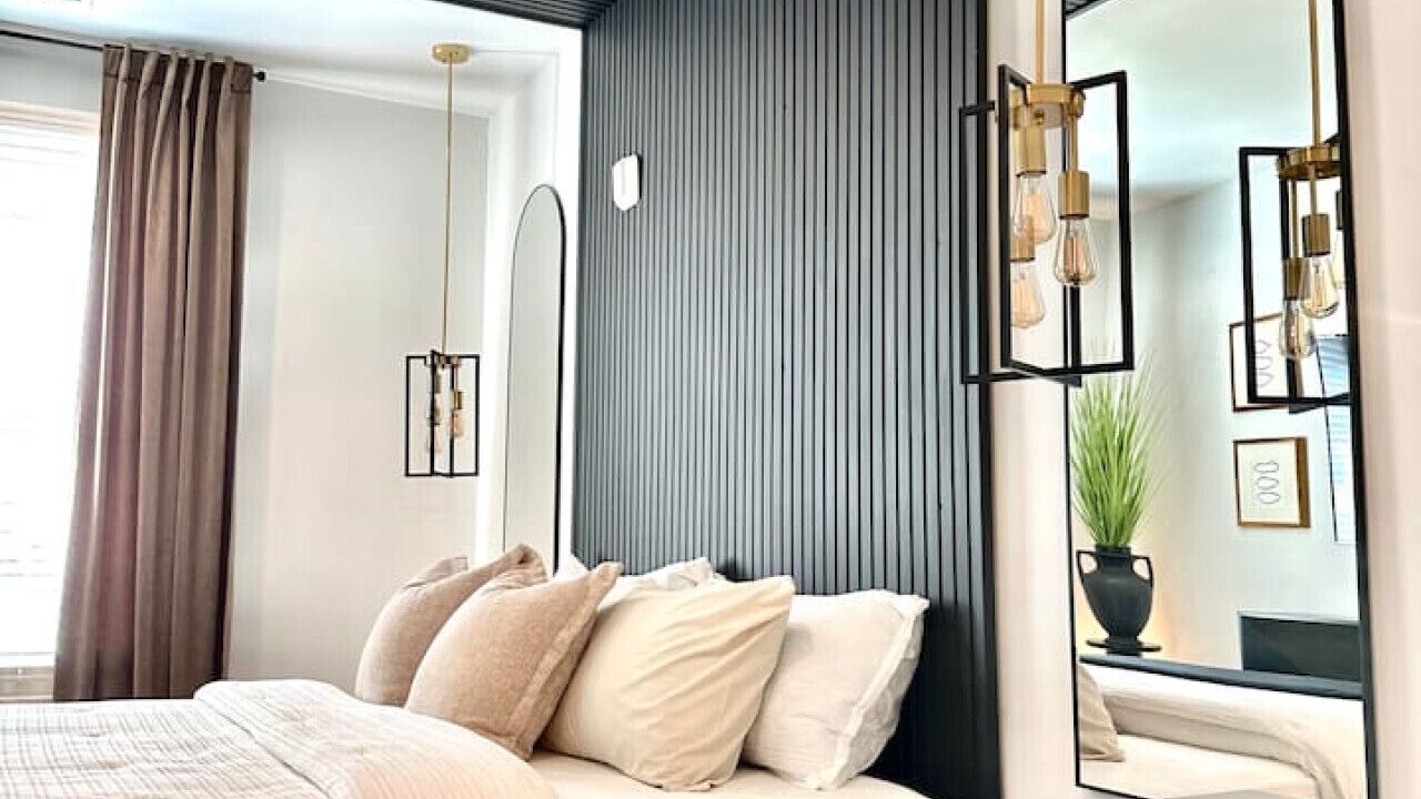 Photo of Bedroom in Garden Hills