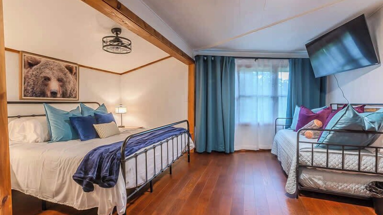 Photo of Bedroom in Medicine Park