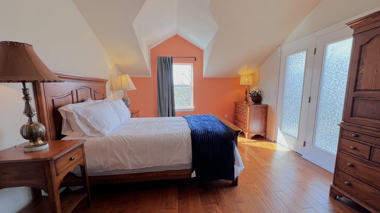 Photo of Bedroom in Medicine Park