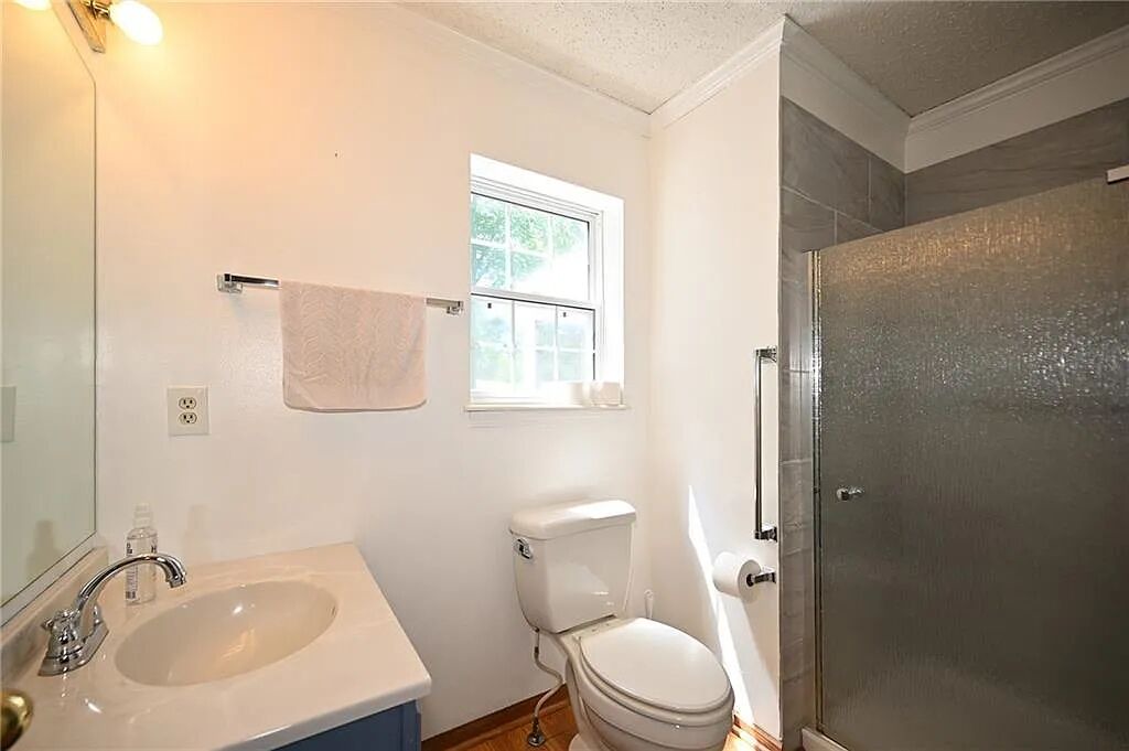 Photo of Bathroom in Waldron