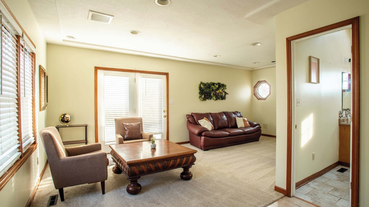 Photo of Livingroom in Mission