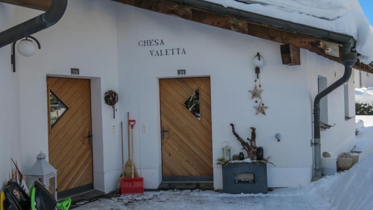 Photo of Outdoor in Bever