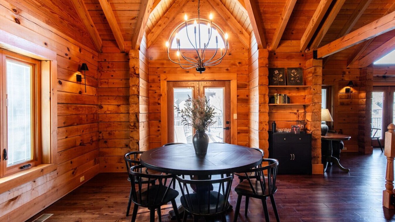 Photo of Others in Henryville