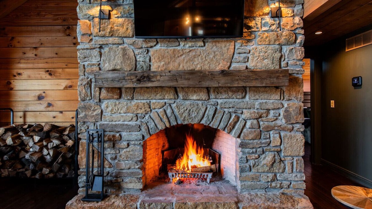 Photo of Others in Henryville