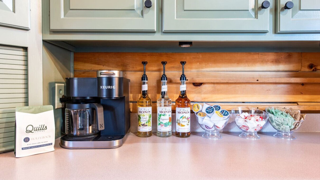 Photo of Others in Henryville