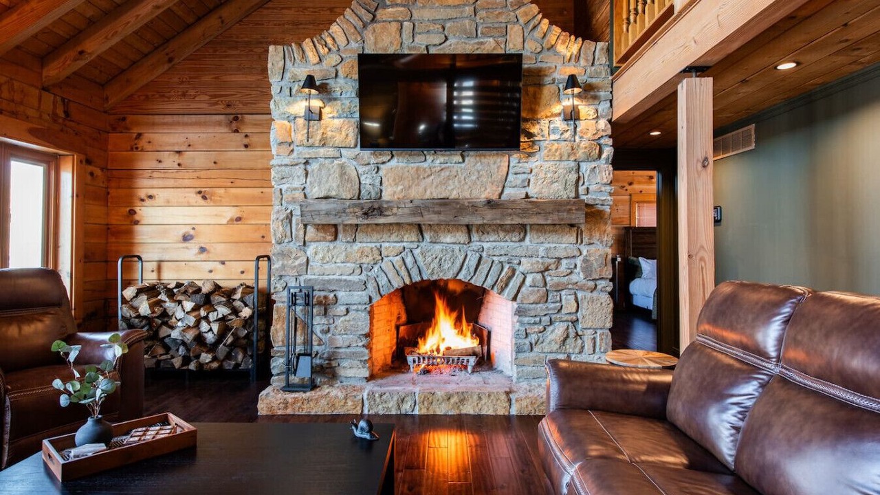 Photo of Others in Henryville