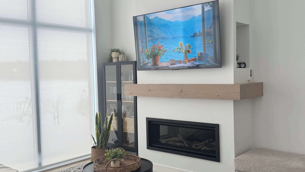 Photo of Livingroom in Lambton